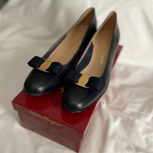 Black leather Lilliaz Salvatore Ferragamo Pumps